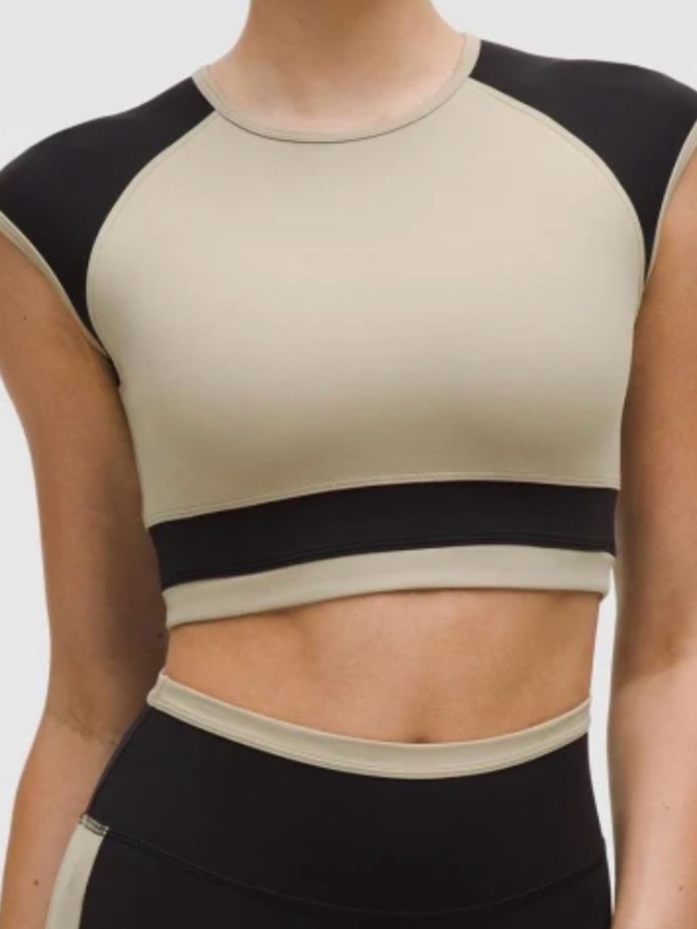 Lululemon Nulu Colourblock Crop